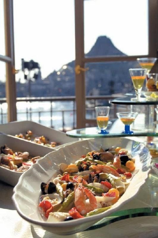 Tokyo Disneysea Hotel Miracosta Тиба Экстерьер фото